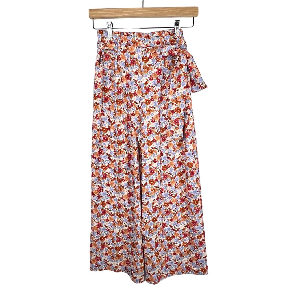 Forever 21 Cropped Floral Wide Leg Pants Small
